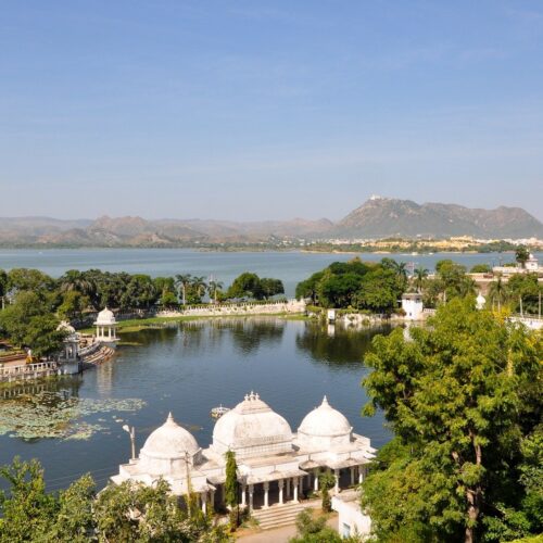 Golden triangle tour with Udaipur & Jaisalmer